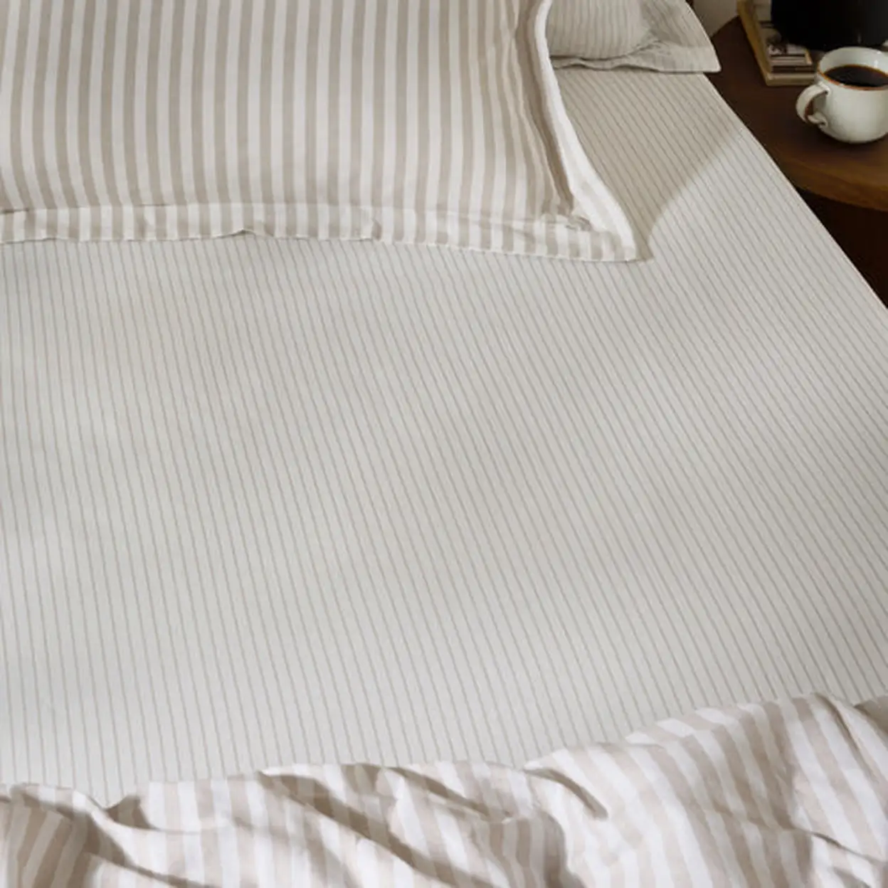Yard Fitted Sheet Hebden Narrow Stripe 100% Cotton Natural Double image 0