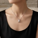 ALAIN MICHAL Intertwine S925 Collier en Argent Sterling - Finition Givrée avec 43 Diamants Synthétiques Blancs, Pendentif Statement image 1