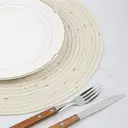Daikin Lot de 6 sets de table ronds 38 cm en polyester, beige, tissés à la main en coton, nettoyables à l’essuyage, à paillettes, pour fêtes de fin d’année, mariage image 6