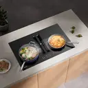CIARRA CBBEH594BBFF One Plaque de cuisson à induction avec hotte intégrée et purification d'air Plasma⁺, 4 feux dont 2 zones flex et commandes tactiles - 83 cm image 3