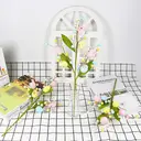 YueJia Lot de 2, branche décorative de Pâques 40 cm avec œufs de Pâques pastel et baies, fleurs artificielles en forme d’œufs de Pâques, branches en rameaux d’œufs de Pâques, tiges florales décoratives de printemps, pics floraux de Pâques, décoration de Pâques image 3