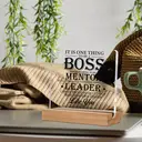 Alphynix Plaque en acrylique "BOSS, MENTOR, LEADER" à offrir image 2