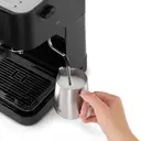 DELONGHI Stilosa, Machine à Expresso Pompe 15 Bars 1L, EC235BK, Noir image 2