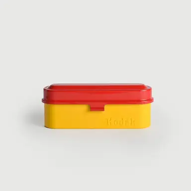 Etui de rangement métallique pour pellicule Kodak 135 mm rouge