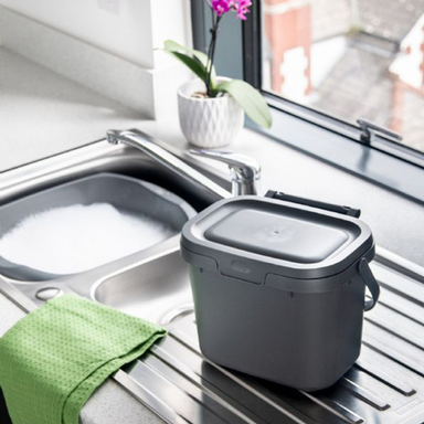 Addis Everyday Kitchen Food Waste Compost Caddy Bin 4.5L - Metallic Silver