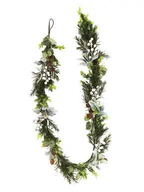 Daisy Darcy 6ft Foliage Pinecone and White Berry Garland