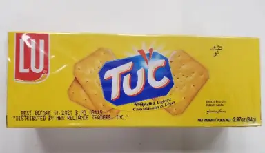 LU. 77.7g Tuc Biscuits