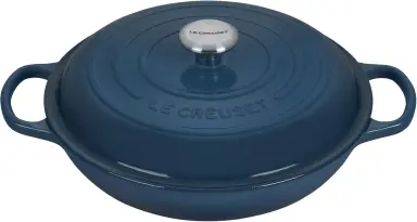 Le Creuset Signature Serie Runder Bräter aus Gusseisen mit Deckel - 30cm - 3.5L - Geeignet für alle Herdarten - Tiefblaugrün