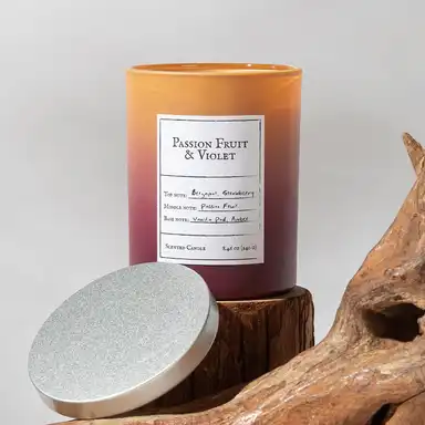 Zooly Dopamine Gradient-Colored Scented Candle - Passion Fruit & Violet, 240G, 1PC