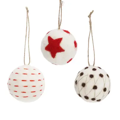 SALCAR 6 stuks kerstballen vilt, kerstballen vilt wit, 6 cm vilten ballen dennenboom kerstornament hanger, kerstboom ballen wolvilt voor kerstversiering