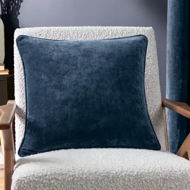 Yard Cushion Heavy Chenille Square Navy 50x50cm