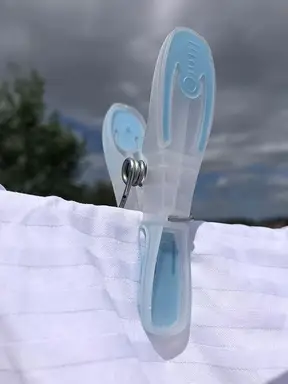 Addis 24 Pack Medium Pegs 