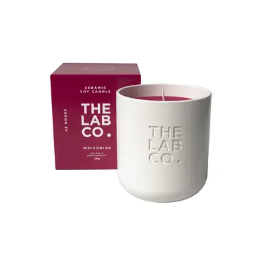 The Lab Co. Luxury Scented Candle | Ceramic Jar | 45hrs Burn Time | Welcoming Fragrance with Oud, Rose and Bergamot | 100% Vegan Soy Wax | 280g wax weight