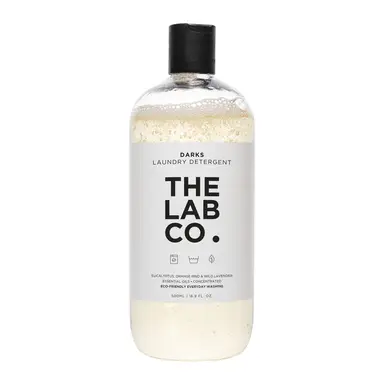 The Lab Co. Darks Wash Liquid. Non-Bio Laundry Detergent for washing machines and hand washing. Scented with Lavender and Orange Rind. Size 500ml for up to 32 washes.