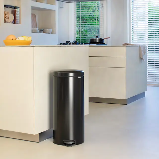 Brabantia NewIcon Pedal Bin, 30litre, Soft Closing, Plastic Inner Bucket, Matt Black