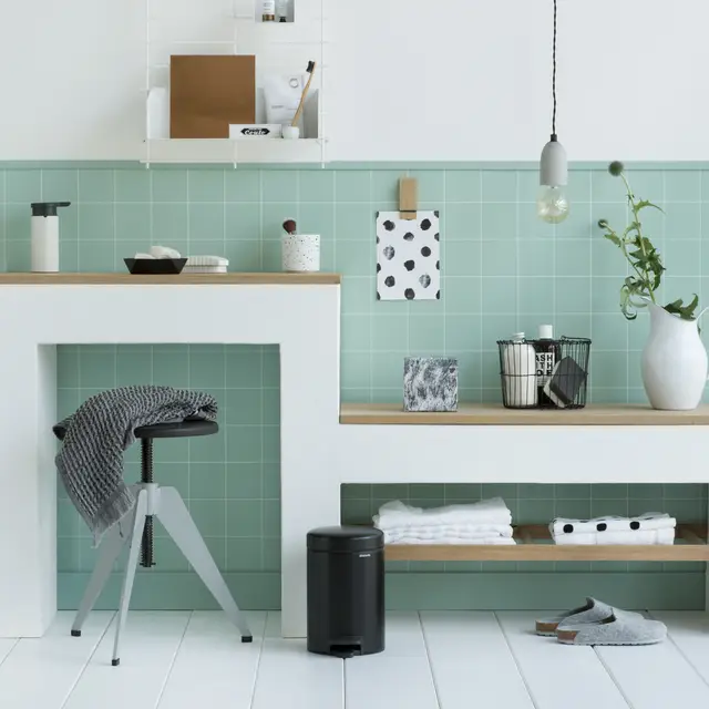 Brabantia NewIcon Pedal Bin, 3 litre, Soft Closing, Plastic Inner Bucket, Matt Black