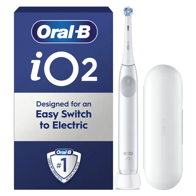 Oral-B iO2 Electric Toothbrush + Travel Case - White
