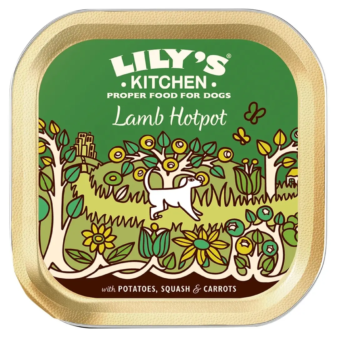 LILY'S KITCHEN Lamb Hotpot with Vegetables & a Dash of Blueberries 150g