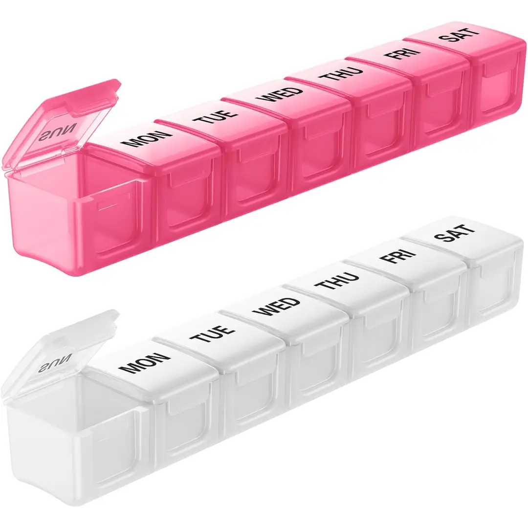 VVM Wöchentlicher Pillen-Organizer Groß 2er-Pack, Extra großer Reise-Pillen-Organizer, Pillenbox 7 Tage, Reise-Pillen-Etui, Medikamenten-Organizer für Vitamine, Nahrungsergänzungsmittel und Medikamente (Weiß+Lila)