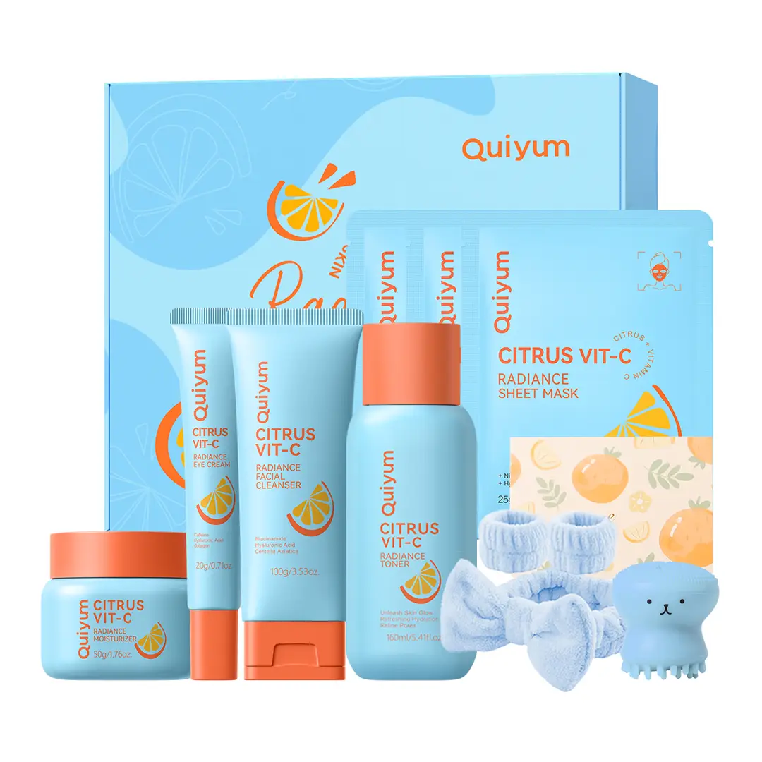 QUIYUM Coffret Agrumes avec nettoyant, lotion tonique, crème contour des yeux, crème hydratante, masques pour le visage et brosse en forme de pieuvre