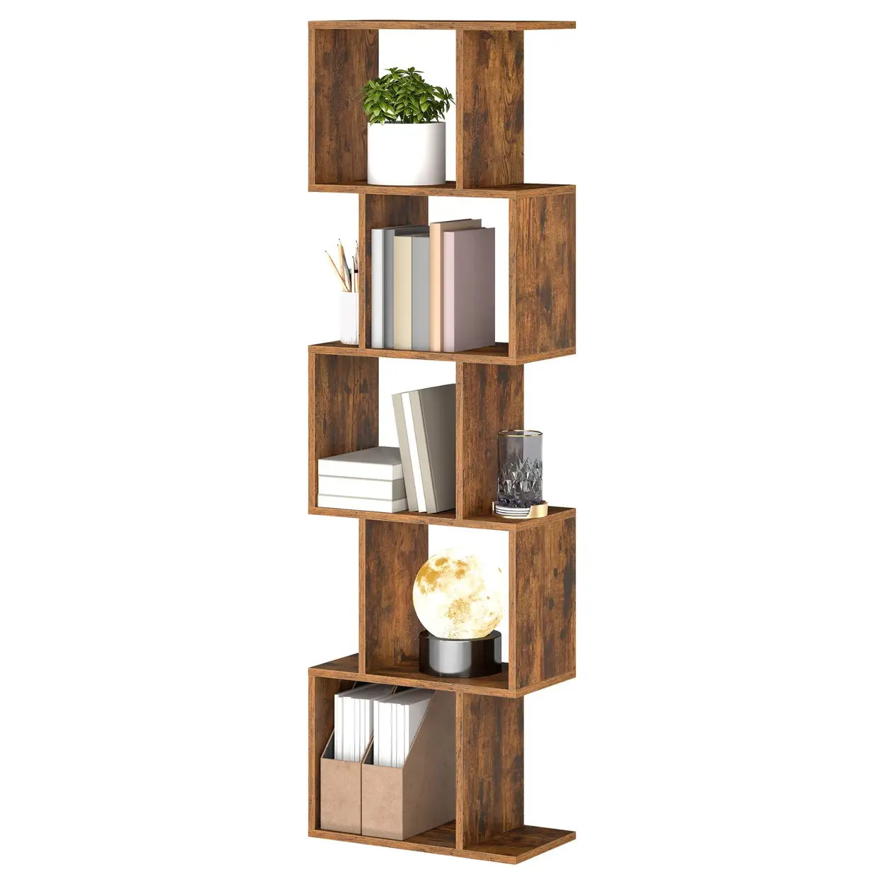 Niedriges Holzregal für mehr Ordnung