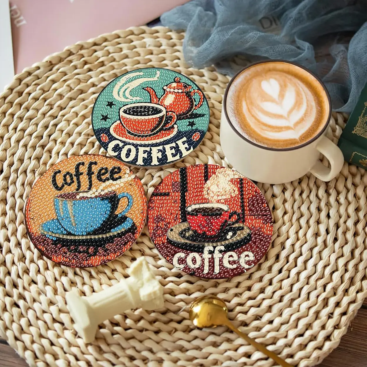 Ju7cer Kaffee Diamant-Malerei Untersetzer-Set - 8-teiliges dekoratives Kunst-Untersetzer-Set mit Ständer | DIY-Basteleien für Erwachsene 4 × 4 Zoll (10 × 10 cm) | Kunst- & Bastelsets