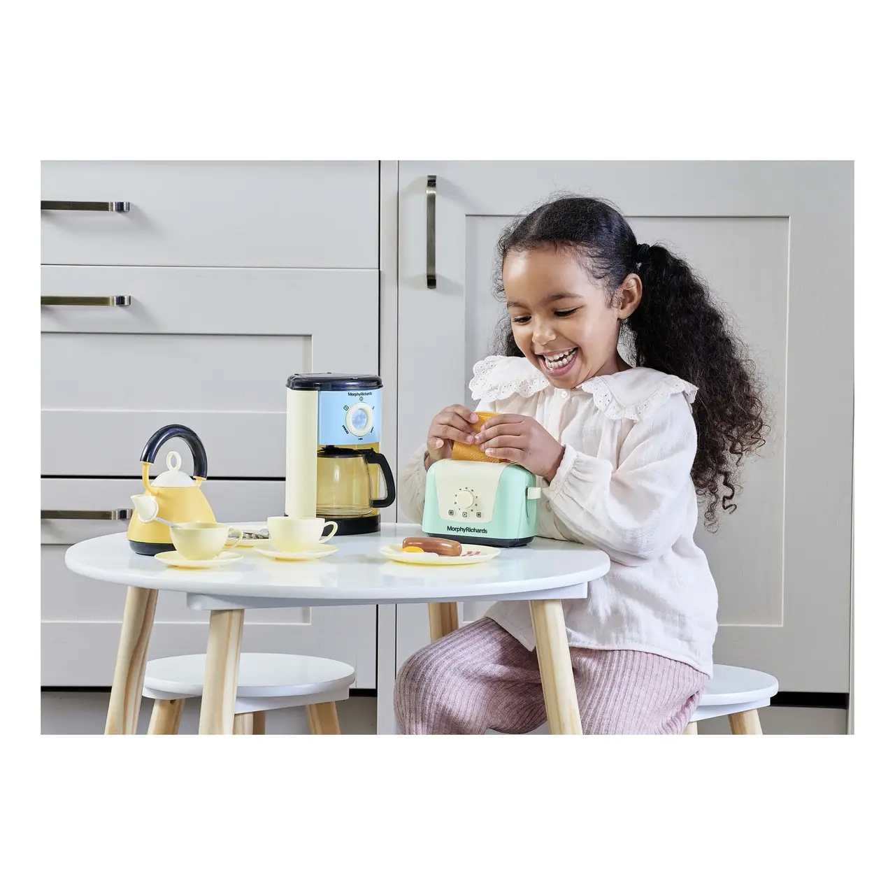 Casdon Morphy Richards 64950 Grille-Pain Pop-up pour Enfants à partir de 3 Ans | Comprend 2 pièces de Toast pour Un Jeu réaliste, Bleu Sarcelle Casdon Morphy Richards 64950 Grille-Pain Pop-up pour Enfants à partir de 3 Ans | Comprend 2 pièces de Toast pour Un Jeu réaliste, Bleu Sarcelle