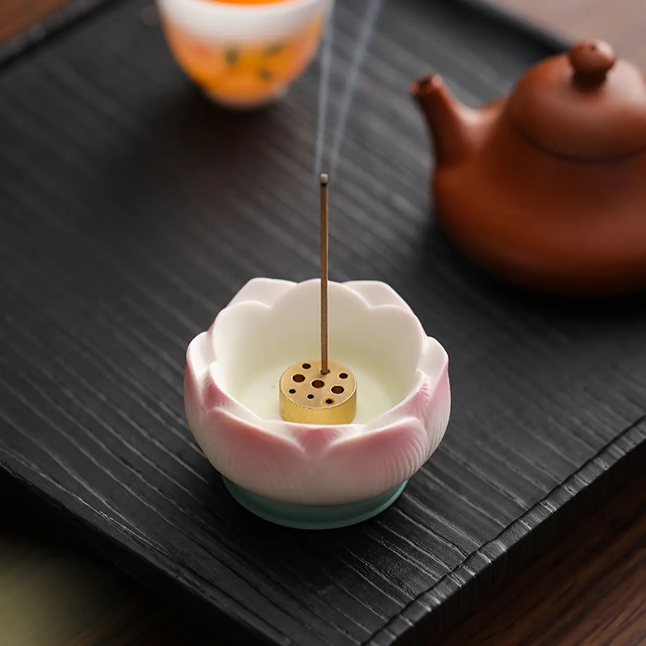 Great Finds：陶瓷莲花香炉，茶席与家用檀香托| Joybuy
