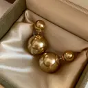 VoxorAI gold classic double pearl earrings with two pearls on both sides, light luxury, high fashion, niche new products 6mm and 14mm image 0