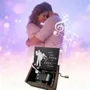 Alphynix 1 pièce Cadeau musical romantique, Boîte à musique en bois "Je ne peux pas m'empêcher de tomber amoureux" avec gravure de couple, Cadeau anniversaire Saint-Valentin image 3