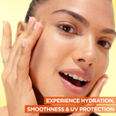 Garnier SkinActive Vitamin C 2in1 Brightening Serum Cream SPF25 50ml image 3