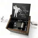 Alphynix 1 pièce Cadeau musical romantique, Boîte à musique en bois "Je ne peux pas m'empêcher de tomber amoureux" avec gravure de couple, Cadeau anniversaire Saint-Valentin image 0