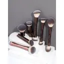 MAANGE Lot de 7 pinceaux à maquillage en aluminium de qualité professionnelle avec pochette de rangement image 4