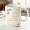 Alphynix 1 Mug Nouvel An chinois, tasse à café céramique 33cl avec lanternes rouges et fleurs de prunier, cadeau de vacances festif pour amis, famille, collègues,Le cadeau de la saint-valentin, cadeau d’anniversaire image 1