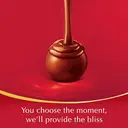 Lindt Lindor Maxi Ball Milk Chocolate Truffles 500g image 2