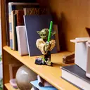 LEGO Star Wars™ 75438 Yoda™ Bust image 2