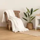 Atmosphera Manoir Plaid en fausse fourrure blanc - 180 x 230 cm image 1