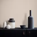 Crown Matt Emulsion White Pepper 2.5L image 2