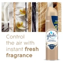 Glade Air Freshener Spray, Vanilla Blossom, 300ml image 3