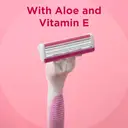 Wilkinson Sword Skin Defense 5 Women's Disposable Razors x3 image 6