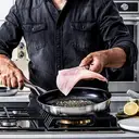 KitchenAid Multiply Frypan Set of 2: Frypan 24cm + Frypan 28cm image 3