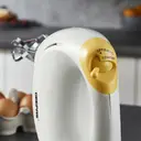 Geepas 150W Hand Mixer - Electric Whisk, Handheld Food Collection Cake Mixer for Baking image 9