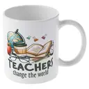 Alphynix 1 Mug blanc 33cl avec citation "LES ENSEIGNANTS Changent le Monde" & icônes éducatives, inspirerendes Weihnachts- oder Thanksgiving-Geschenk für Pädagogen,Le cadeau de la saint-valentin, cadeau d’anniversaire image 3