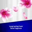 Domestos Toilet & Bathroom Cleaning Spray Foam, Floral Burst, 650ml image 2