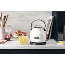 KitchenAid Classic Wasserkocher mit 1,25 L Fassungsvermögen, weiß image 2