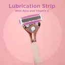 Wilkinson Rose Gold Shaver Set, Includes 1 Shaver + 4 Blades image 3