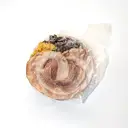 Japanese-Style Frozen Black Garlic Tonkotsu Ramen 700g image 2