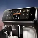PHILIPS Serie 5400 Kaffeevollautomat – LatteGo Milchsystem, 12 Kaffeespezialitäten, intuitives Display, 4 Benutzerprofile, Chrom (EP5447/90) image 3