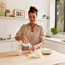 Medela Freestyle Hands-Free Double Electric Breast Pump image 4