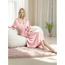 long-sleeved pink silk-like bathrobe  M image 3
